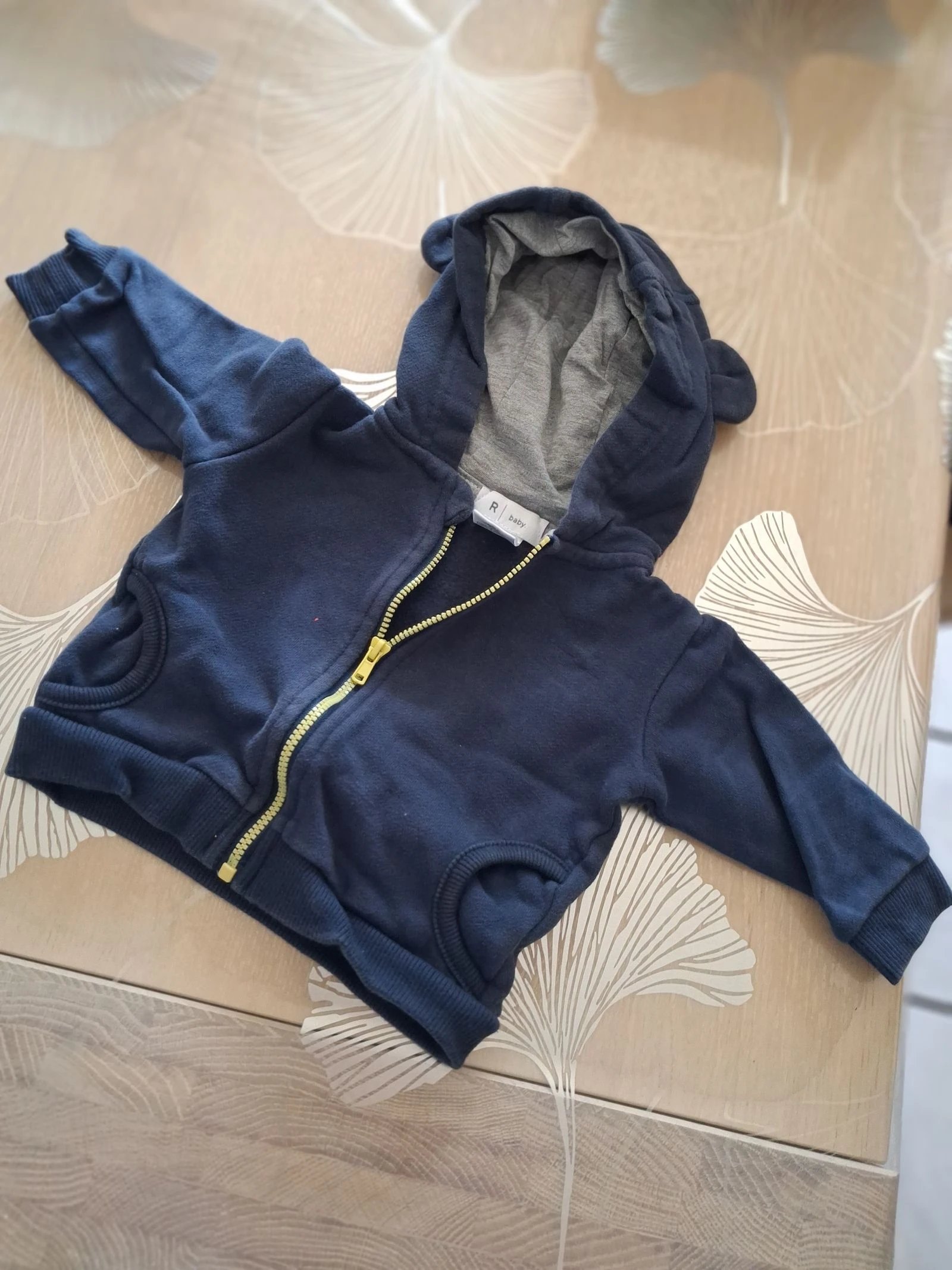 Veste a capuche 